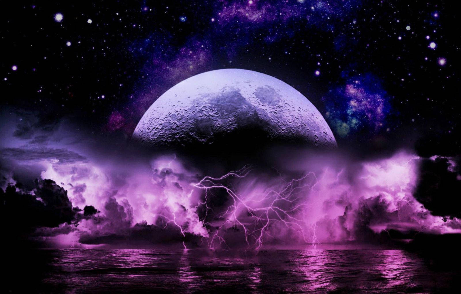 紫色飘渺星系月 壁纸