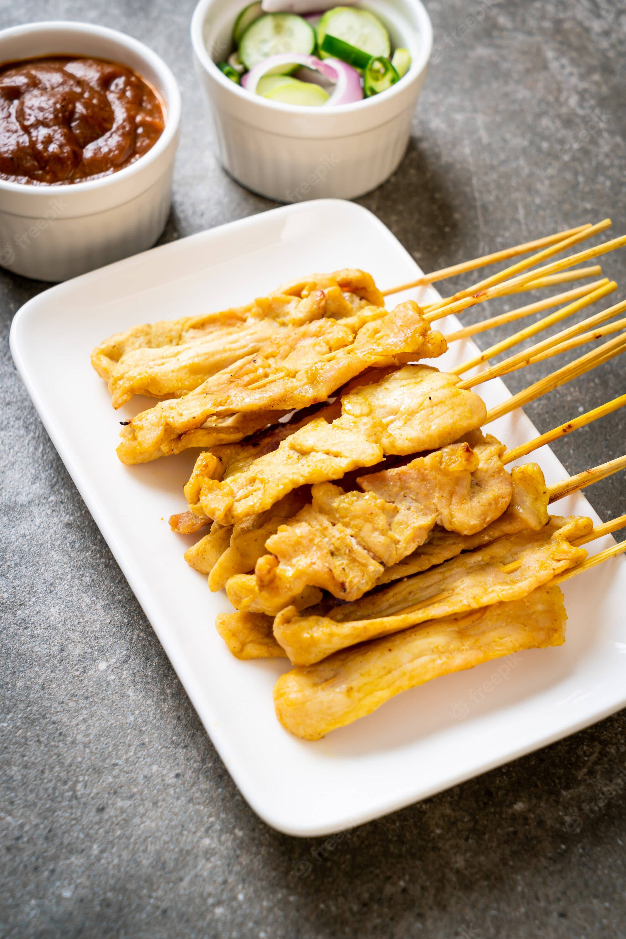 美味鸡肉沙爹——东南亚风味 壁纸