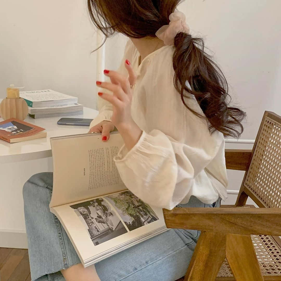自然与艺术完美融合的米色美学 壁纸