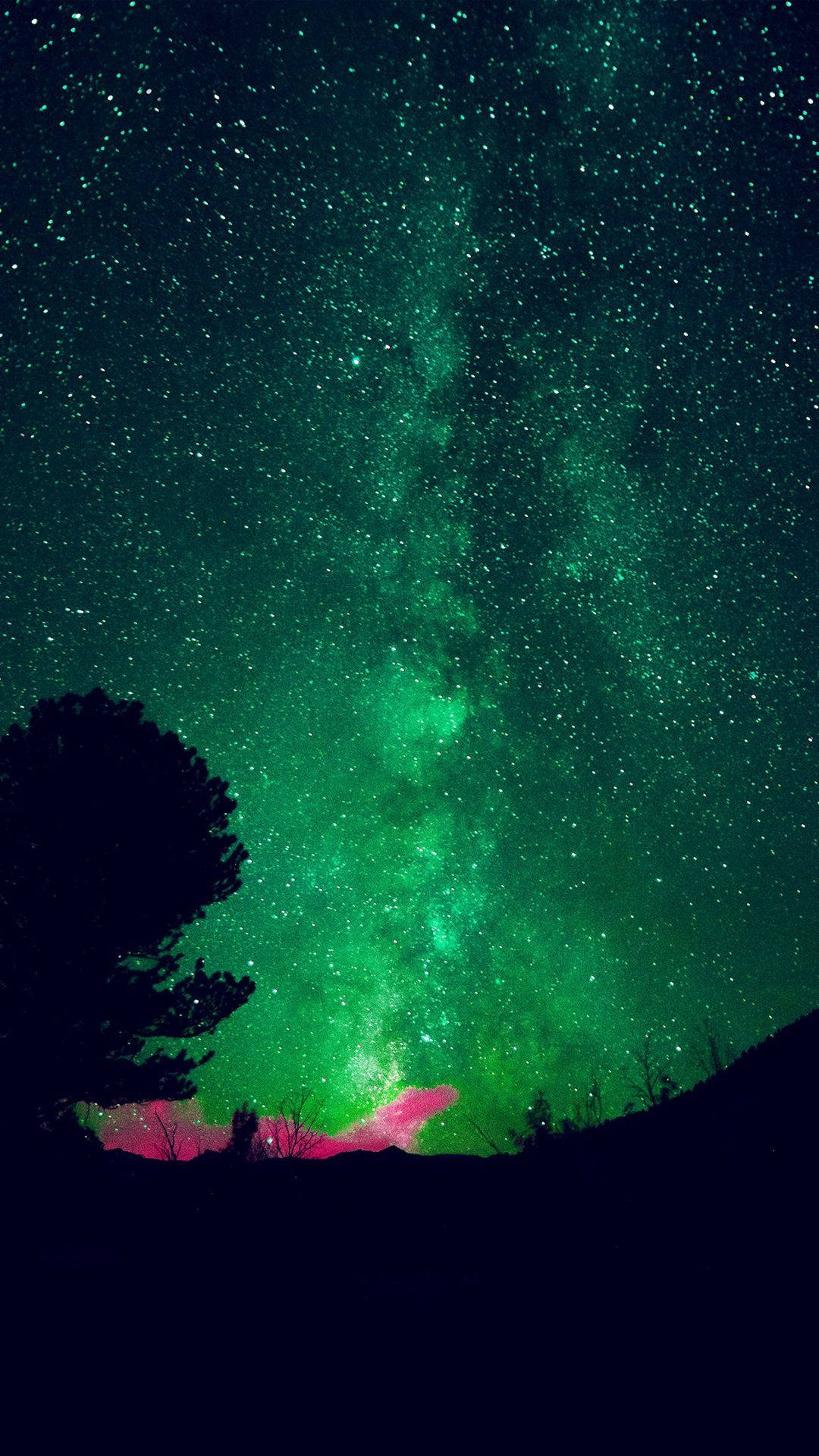 闪烁绿空 壁纸