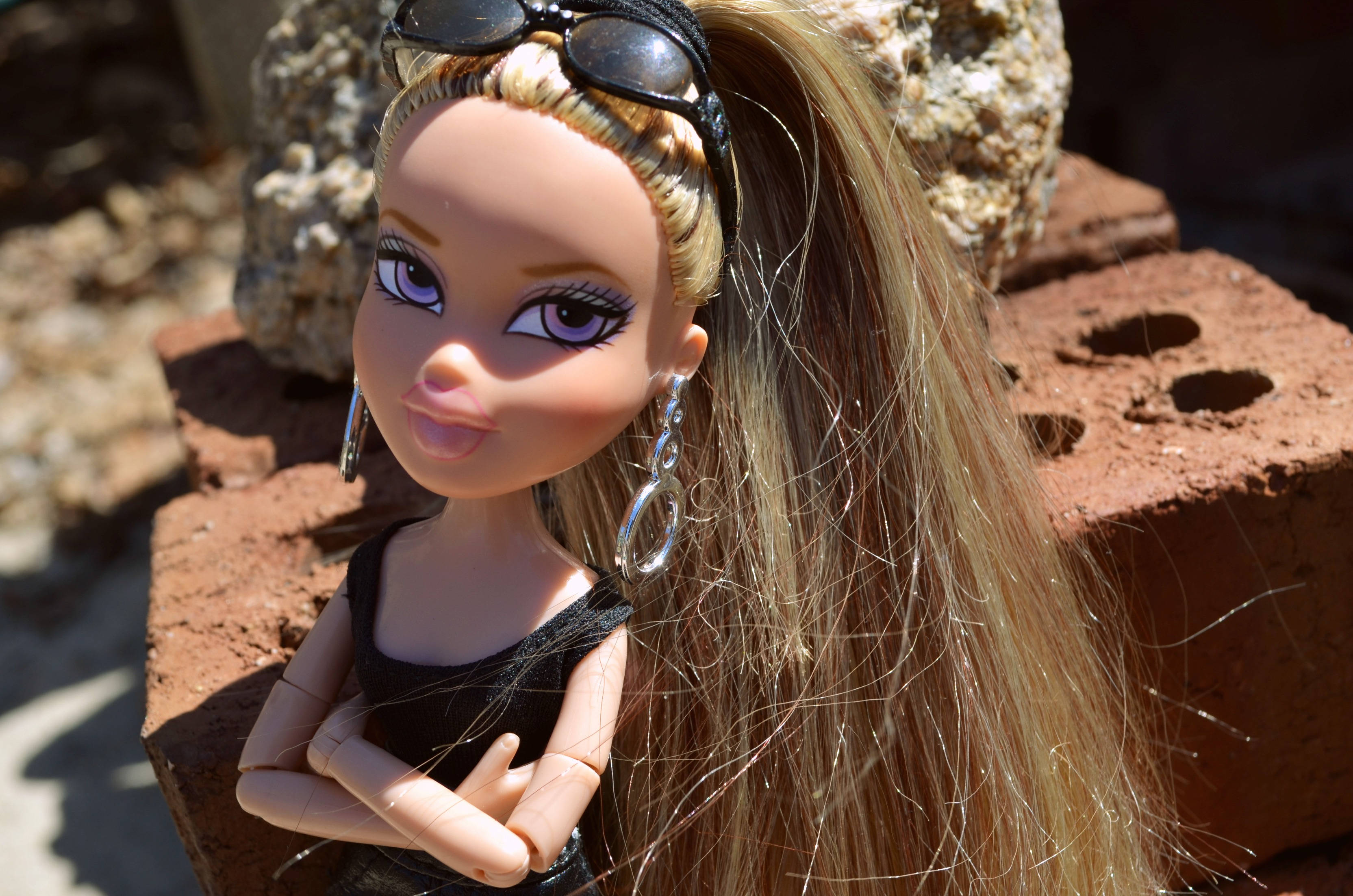 阳光下的 Bratz 美学 壁纸