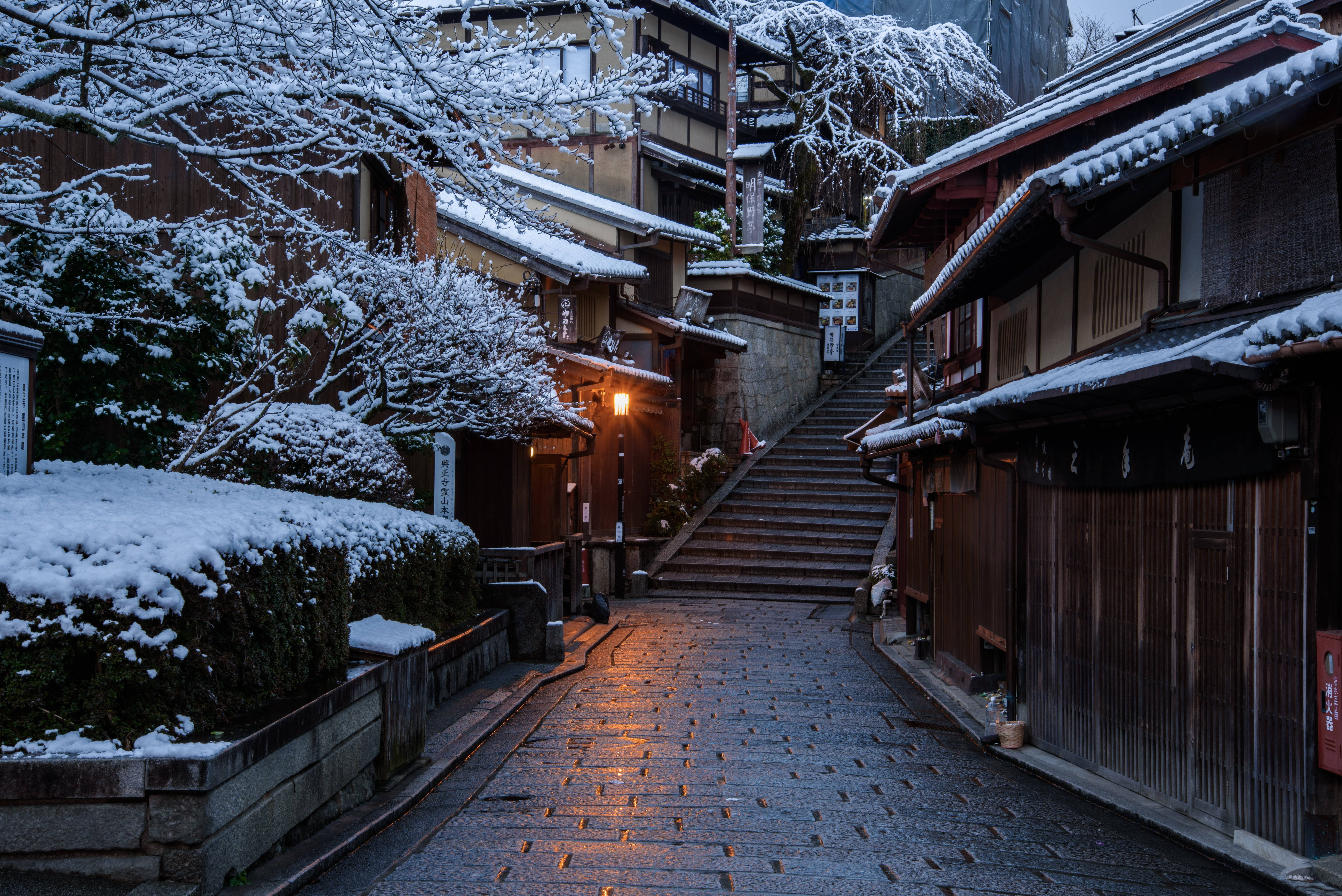 雪中京都日本4K 壁纸