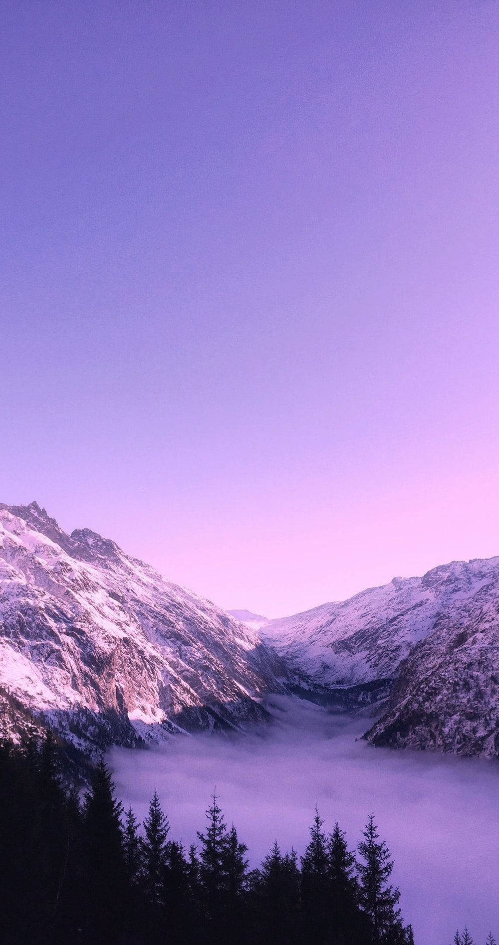 雪山脉淡紫Tumblr 壁纸