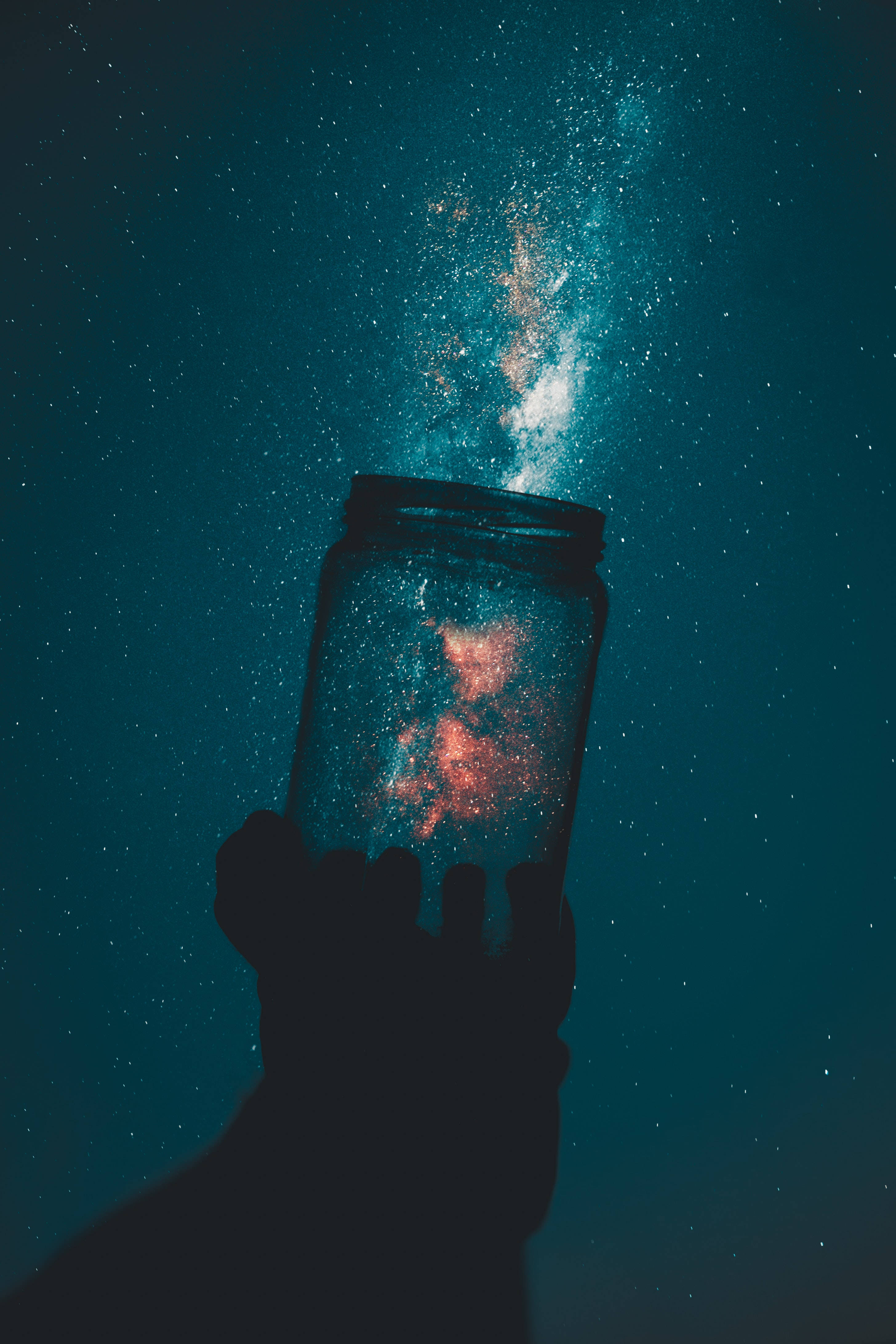 高分辨率星空银河罐 壁纸