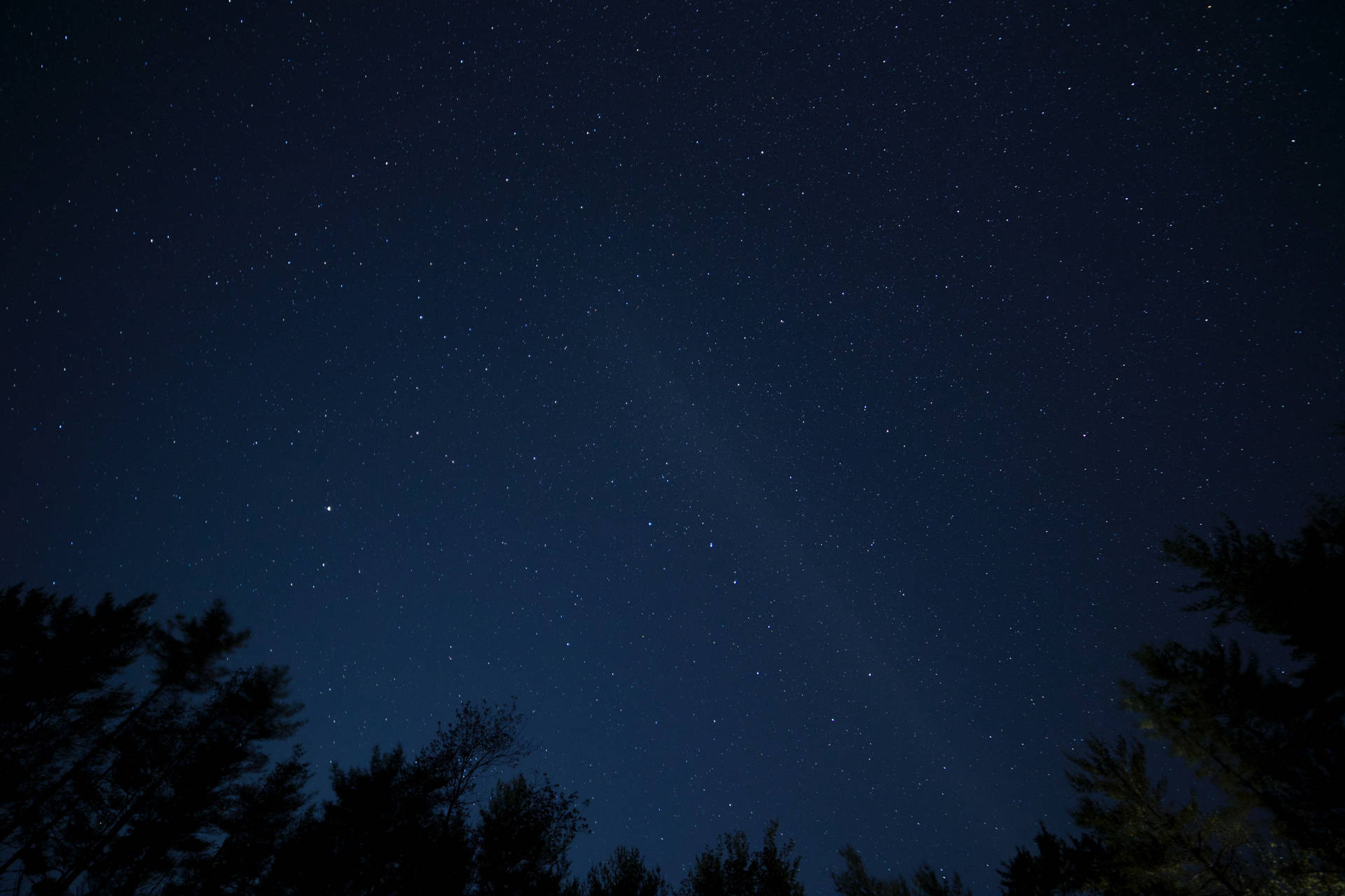 5472x3648 迷人夜空照片