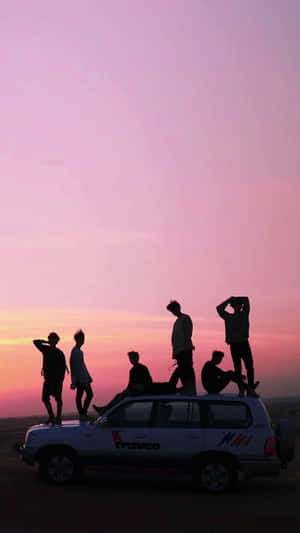 BTS 紫色天空 iPhone 壁纸