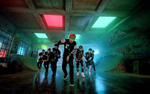 BTS防弹少年团《No More Dream》团体照壁纸 — 防弹少年团合照动图 壁纸