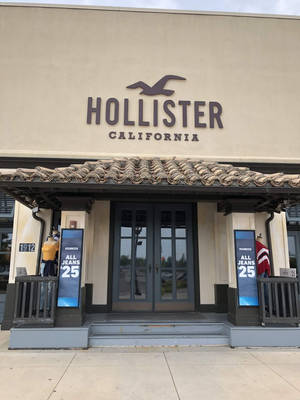 Hollister店面标志壁纸 — 3:4 壁纸