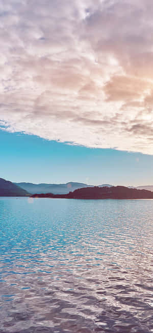 iPhone X自然背景：宁静瀑布场景 — 荣耀GT 壁纸