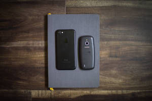 iPhone和诺基亚3310