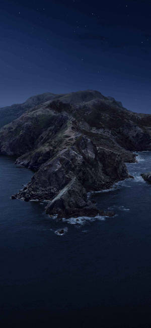 macOS Catalina深蓝天空壁纸 — Pixel 11 Pro 壁纸