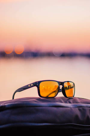 Oakley 墨镜日落运动冒险 — 华为MatePad 11.5 S (2025) 壁纸