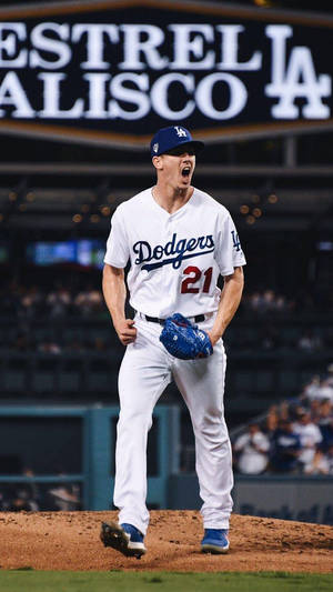 Walker Buehler 道奇队21号 — 9:16 壁纸