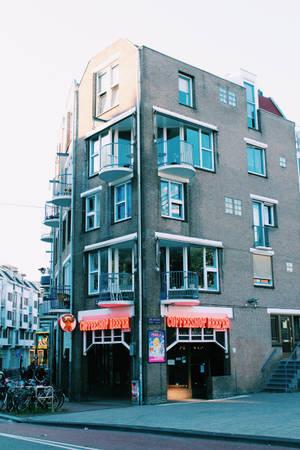 咖啡店建筑 — 小米平板 壁纸