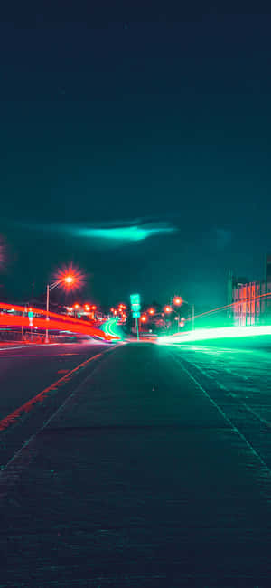 夜晚街道背景 — 银河C55 壁纸