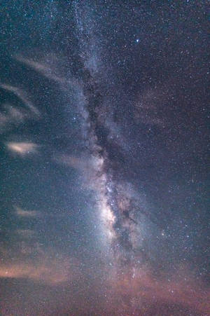 星空中的条纹 — 小米平板9 Pro 壁纸