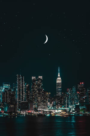 纽约夜景 iPhone 伴月 — 小米平板 壁纸