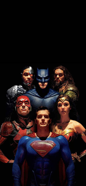 《正义联盟》电影角色手机壁纸 — iPhone 16 Pro Max 壁纸