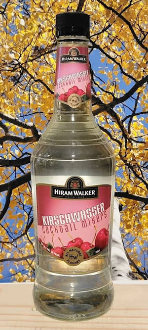 Hiram Walker Kirschwasser鸡尾酒混合器摄影 — 努比亚 A77 壁纸