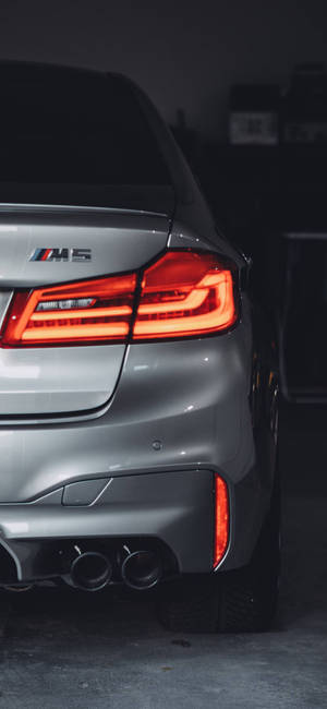 灰色 BMW M5 汽车 iPhone — iPhone 12 壁纸