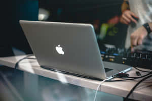 美学Macbook图片 — 美学电脑 壁纸